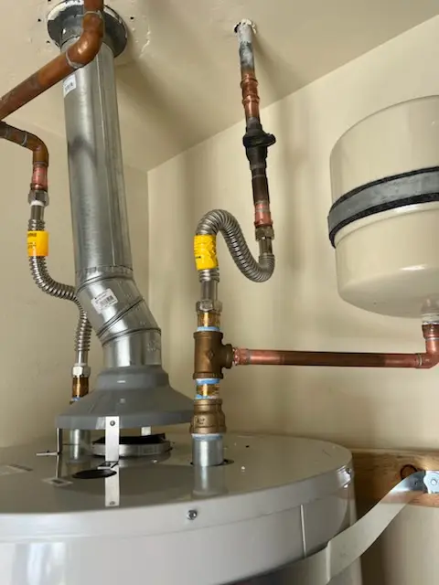 Water heater installation and plumbing repair in North Glendale